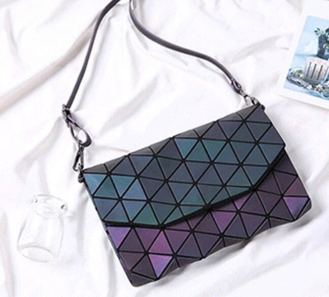 Women Geometric  Clutch Bags